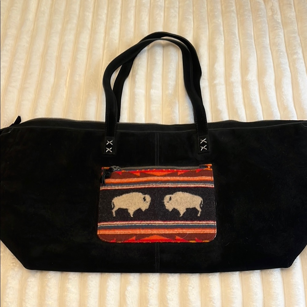 Pendleton Black Big Medicine Weekender Bag NWOT
